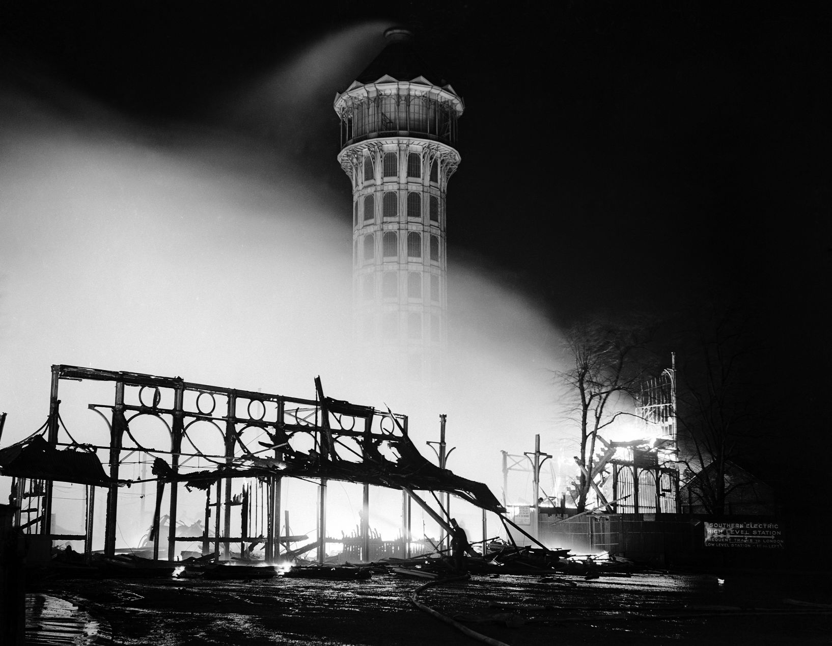 1936: Crystal Palace